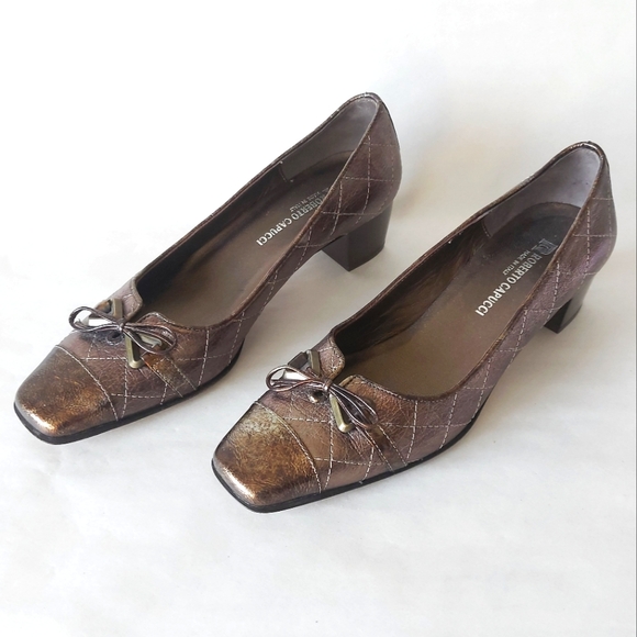 Roberto Capucci Shoes - Roberto Capucci Shoes Women Size 8 Bronze Gold Low Heel Bow Tie Comfort Slip-on